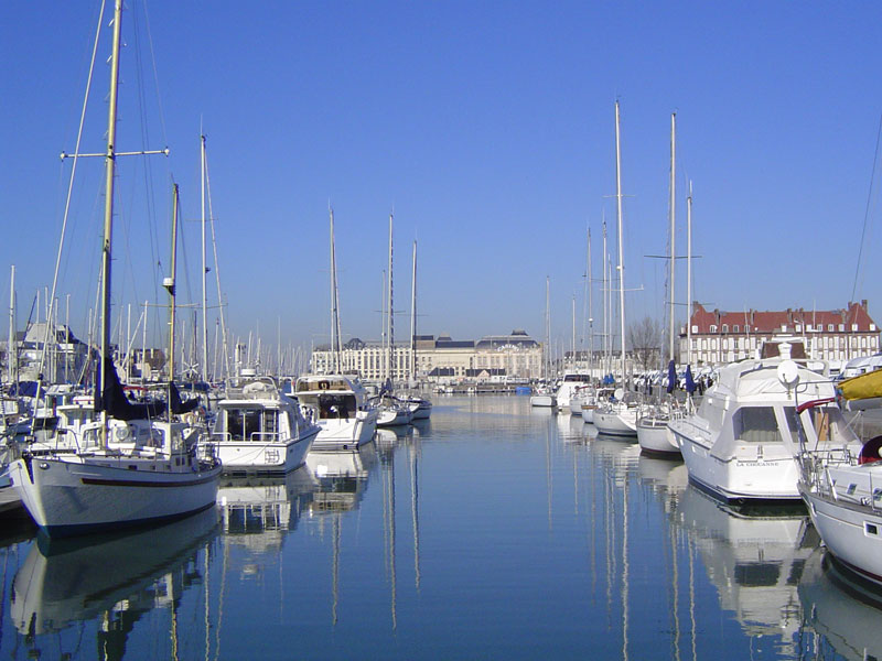 photo n°3 de Séminaires & Location de Salles à Trouville-sur-Mer – Le Beach 4*, en Normandie